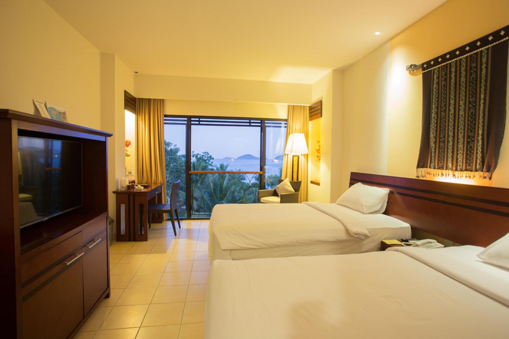 Bintang Flores Hotel Labuan Bajo Eksteriør billede